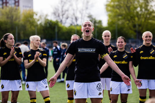 AIKs Jennie Nordin jublar