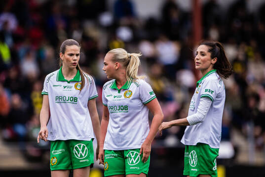 Hammarbys Bella Andersson, Cathinka Tandberg och Anna