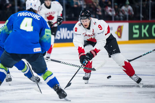Nathan MacKinnon of Canada