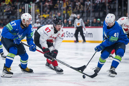 Sidney Crosby of Canada