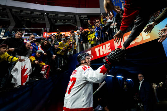Bläddra bland fler bilder av  2025 IIHF Ice Hockey World Championship, day 2, Slovenia - Canada