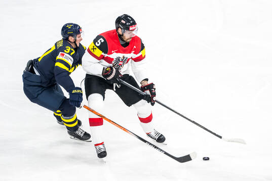 Isac Lundeström of Sweden and Thomas Raffl of Austria