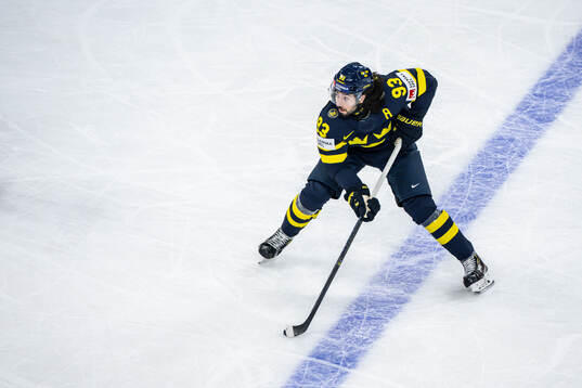 Mika Zibanejad of Sweden