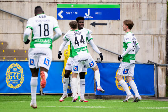 Västerås Aaron Le Forestier Banind Bibout jublar
