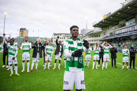 Västerås Aaron Le Forestier Banind Bibout jublar