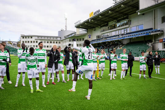 Västerås Aaron Le Forestier Banind Bibout jublar