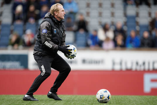 Sirius assisterande tränare Petter Hansson