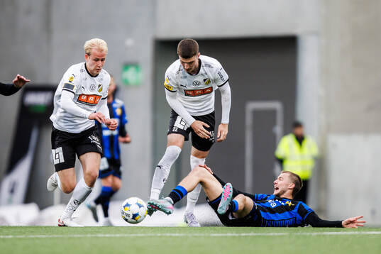 Häckens Nikola Zecevic och Sirius Melker Heier