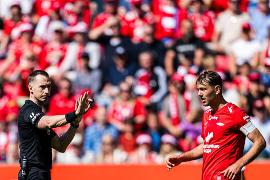 Marius Hansen Grøtta, referee