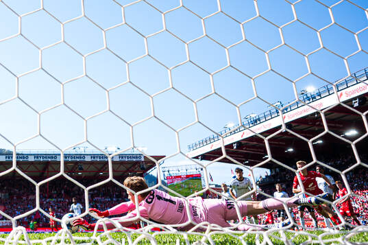 Sander Tangvik of Rosenborg making a save