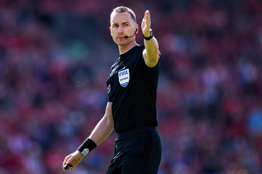 Marius Hansen Grøtta, referee