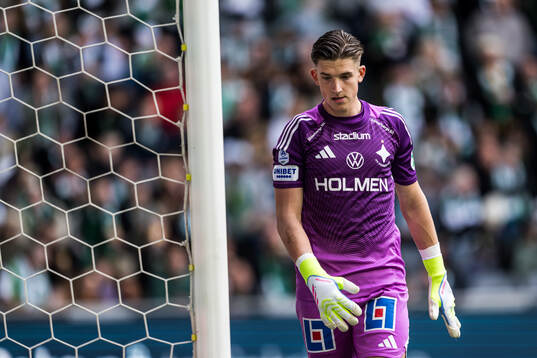 IFK Norrköpings målvakt David Andersson deppar