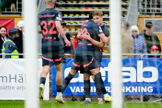 Malmö FFs Hugo Bolin jublar