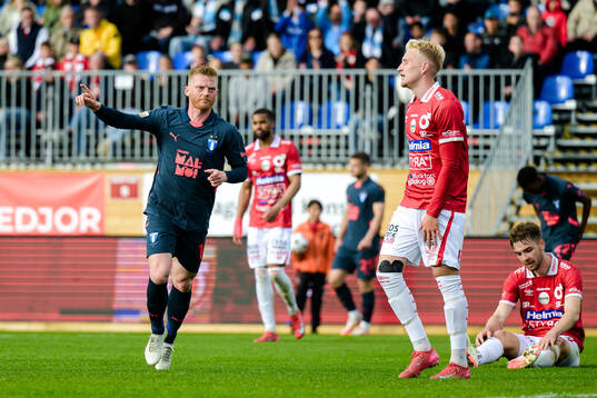 Bläddra bland fler bilder av Fotboll, Allsvenskan, Degerfors - Malmö FF