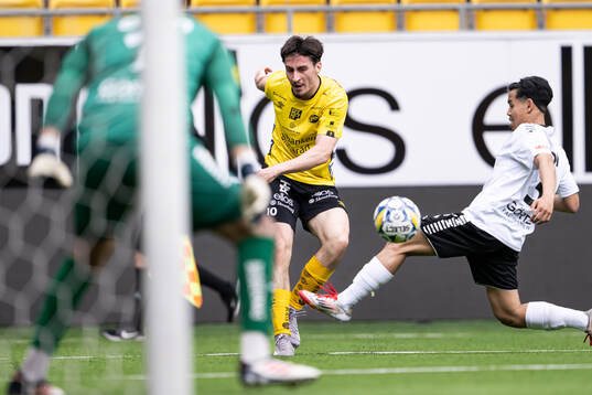 Elfsborgs Lendrit Neziri och Örebros Phusin Manokhan