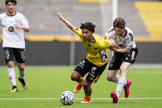 Elfsborgs Aryan Vaghti Chaluosi och Örebros Petter
