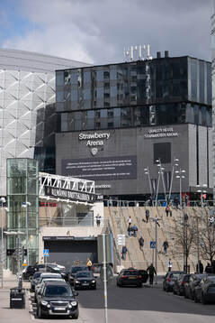 Exteriör vy över Strawberry Arena