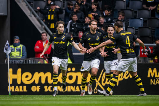 AIKs Victor Goncalves Andersson jublar