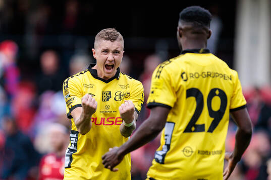 Elfsborgs Sebastian Holmen jublar
