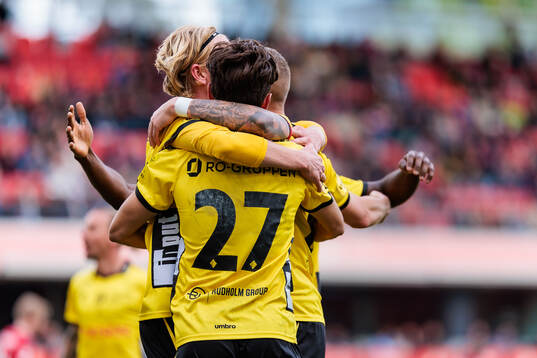 Elfsborgs spelare jublar