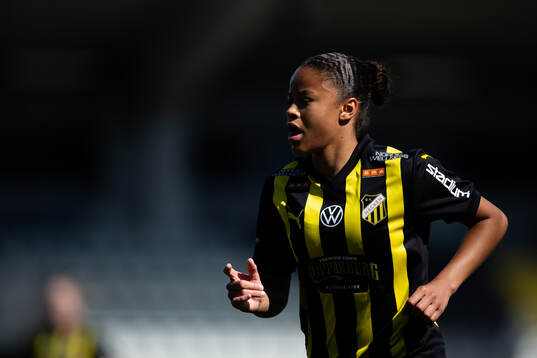 Häckens Felicia Schröder