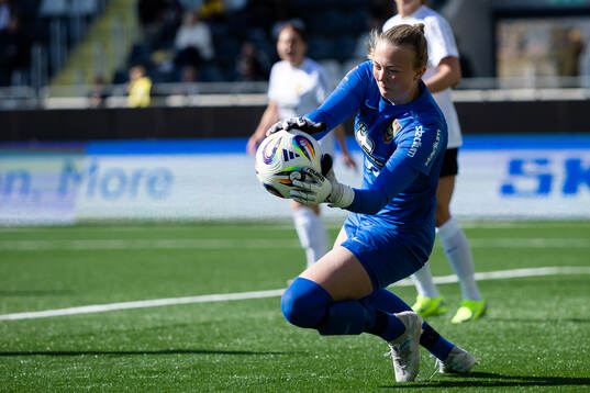 Brommapojkarnas målvakt Clara Ekstrand