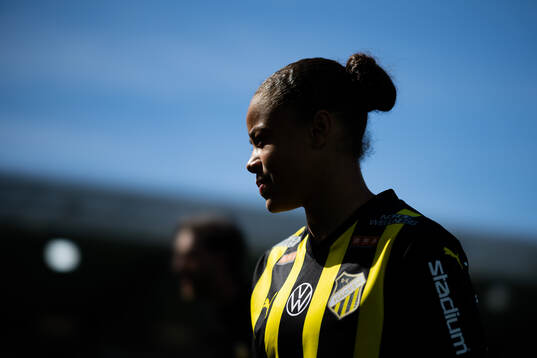 Häckens Felicia Schröder