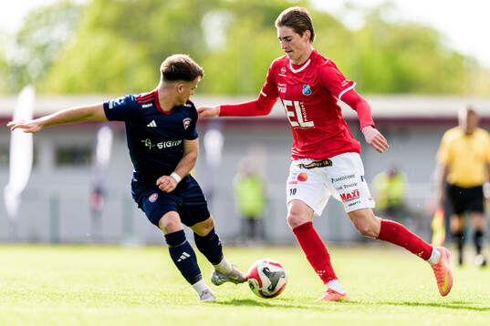 Rosengårds Kevin Robért och Norrbys Jamie Bichis