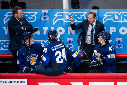 Head coach Anti Pennanen and assistant coach Jussi Tapola