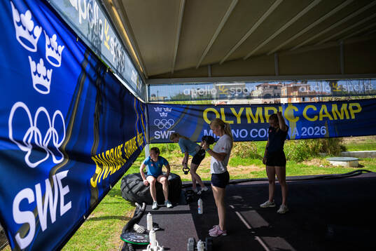 Ice hockey athletes of Sweden at a training session