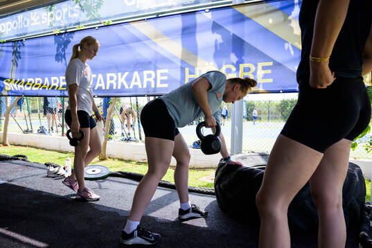 Ice hockey athletes Mira Hallin and Paula Bergström of