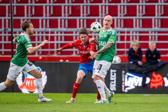 Helsingborgs Adrian Svanbäck och Brages Anton Lundin