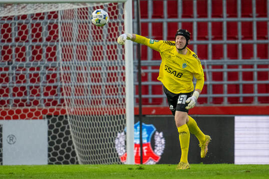 Brages målvakt Viktor Frodig