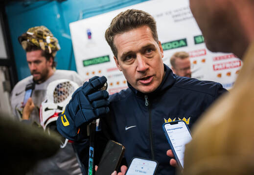 Head coach Sam Hallam of Sweden