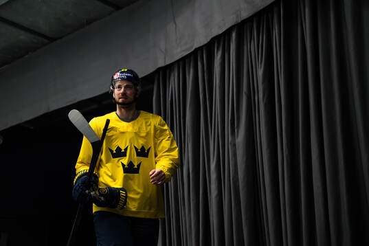 Elias Lindholm