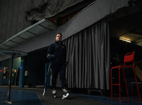 Head coach Sam Hallam of Sweden