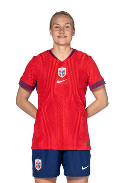 Lisa Naalsund of the Norwegian women's national football