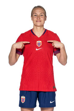 Lisa Naalsund of the Norwegian women's national football
