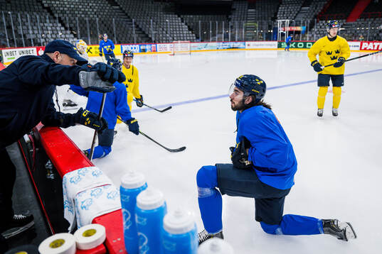 Mika Zibanejad of Sweden at a practice session