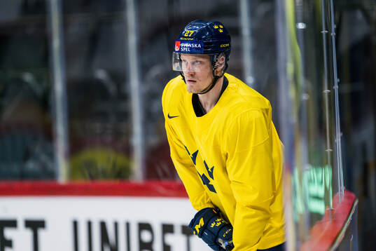 Gabriel Carlsson of Sweden at a practice session
