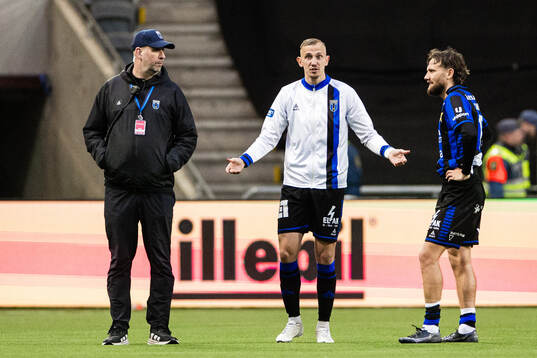 Sirius Jakob Voelkerling Persson och Simon Sandberg deppar