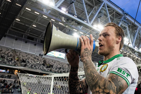 Hammarbys Victor Eriksson jublar