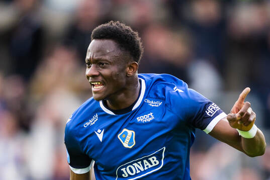 Halmstads Yannick Agnero jublar