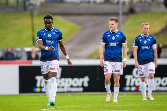 Halmstads Yannick Agnero, Niilo Mäenpää och Joel