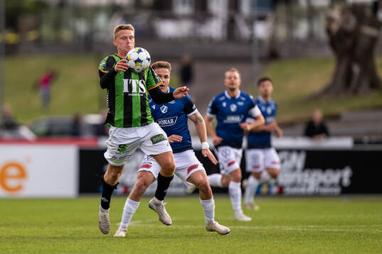 GAIS Joackim Åberg och Halmstads Niilo Mäenpää