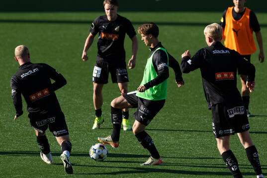 Häckens Samuel Leach Holm