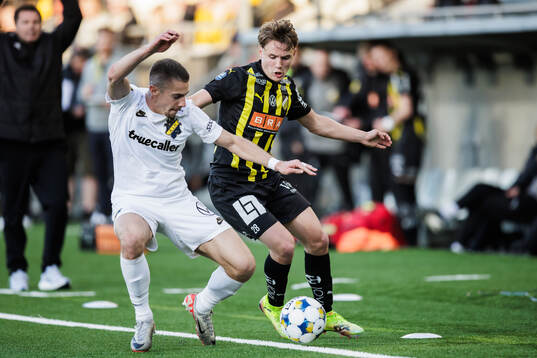 AIKs Dino Besirovic och Häckens Filip Öhman
