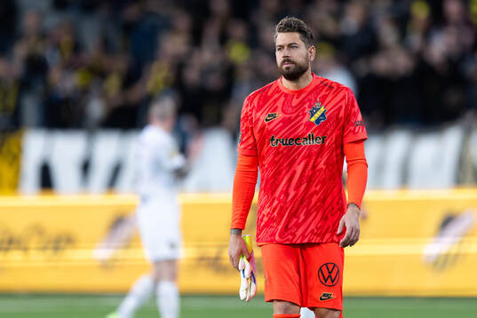 AIKs målvakt Kristoffer Nordfeldt deppar
