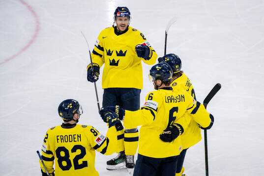 Jonas Brodin, Jesper Frödén, Adam Larsson and Leo