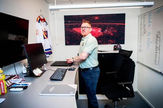 Jesper Mattsson, säljare för Malmö Redhawks